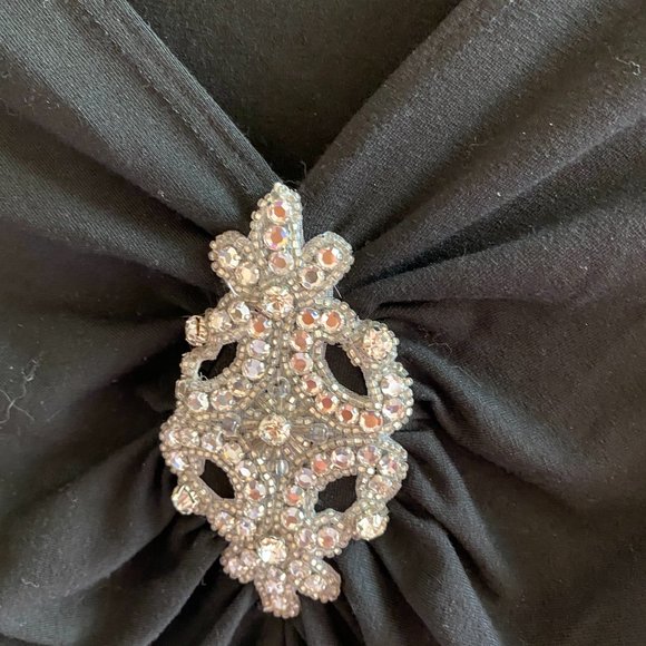 Black Plunging V Neck Top with Jeweled Embellishment - Picture 3 of 4